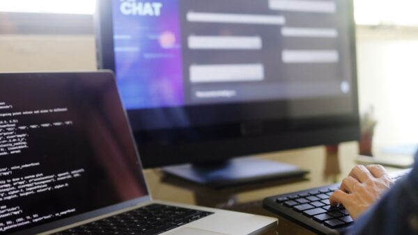 生成AIコンサルティング会社とは？｜依頼するメリットと費用相場